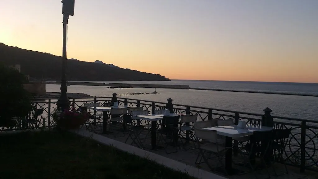 Aziyz Camere Castellammare del Golfo