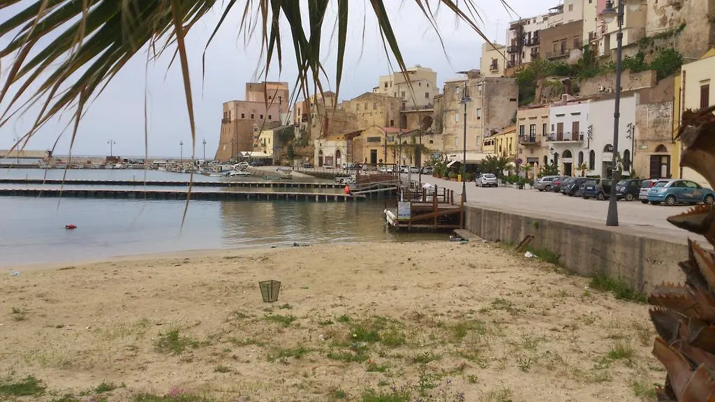 Aziyz Camere Castellammare del Golfo Guest house